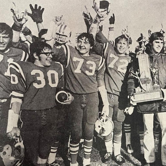 Radcliffe Cardinals - Shirt